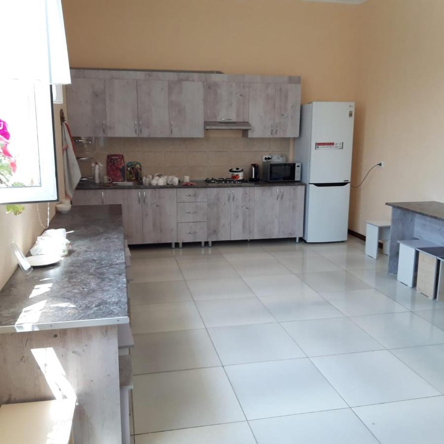Hostel - Ns Prestige Shymkent Eksteriør billede
