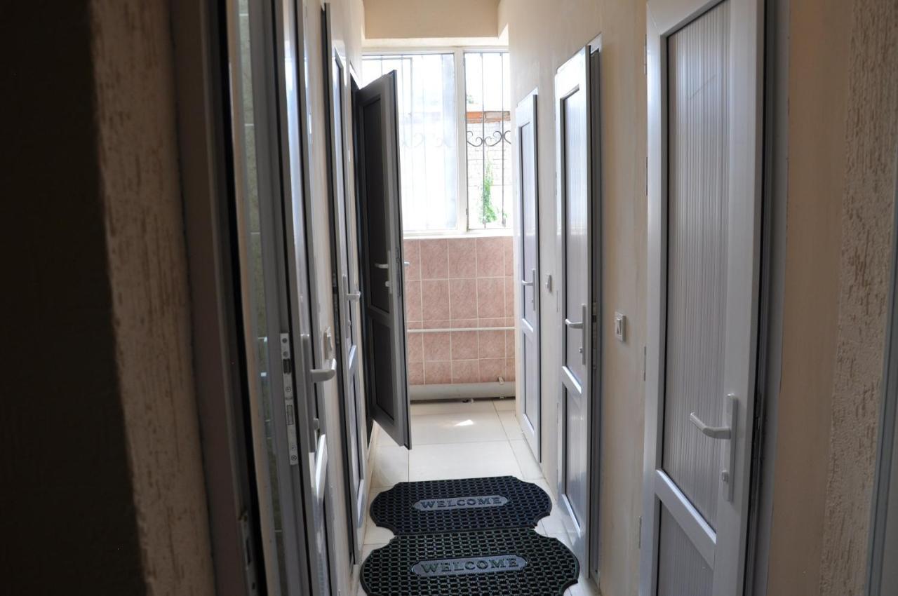 Hostel - Ns Prestige Shymkent Eksteriør billede
