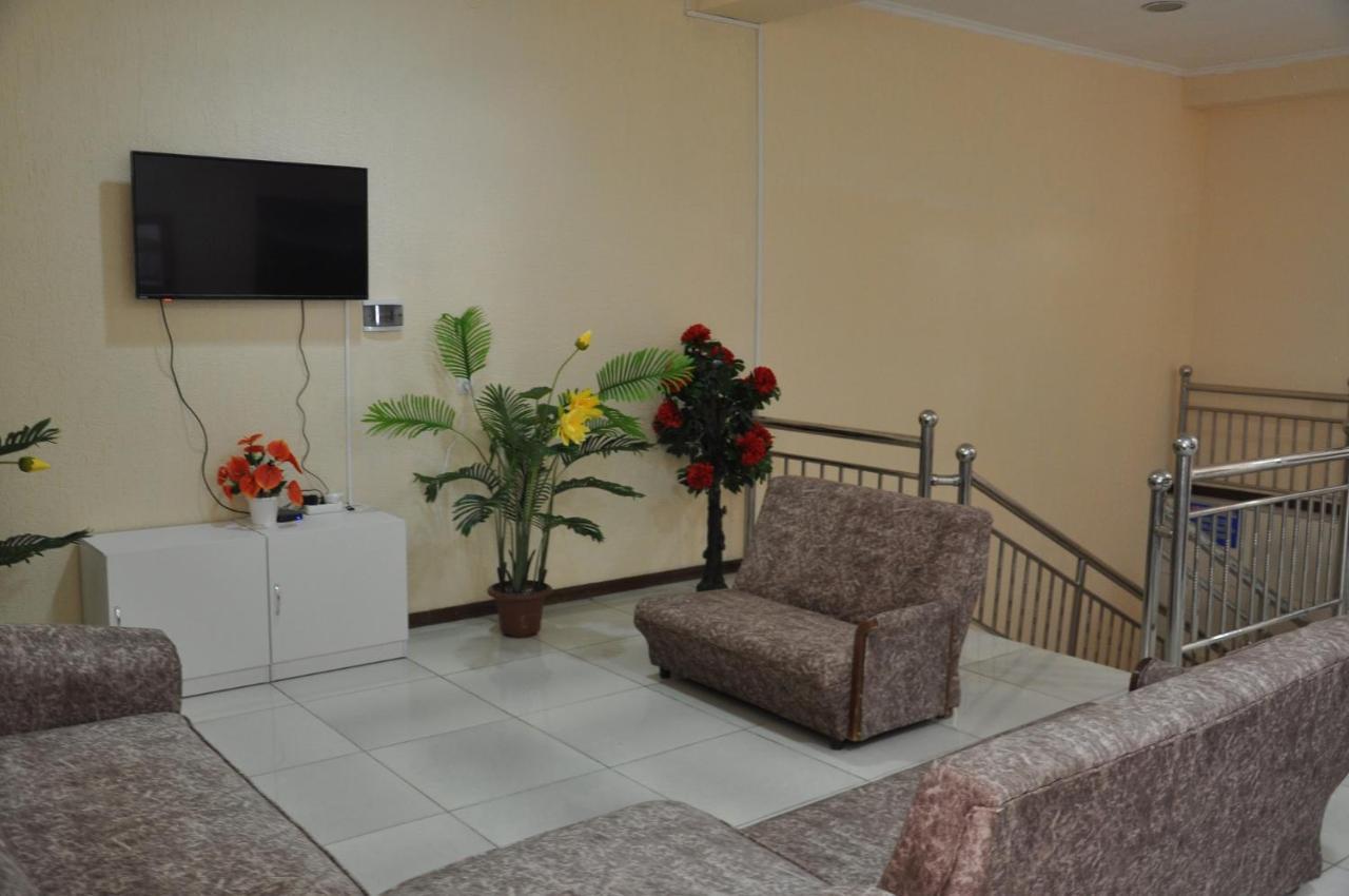 Hostel - Ns Prestige Shymkent Eksteriør billede